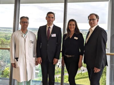 Prof. Dr. Karl Mischke, Prof. Dr. Maximilian Gahr, Dipl.-Psych. Stefanie Holzheimer und Dr. med. Roman Kuhli. (Foto Julia Schüler)