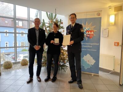 v.l. Kriminaldirektor Thomas Gütlein, Ute Gökcayir, Polizeivizepräsident Holger Baumbach