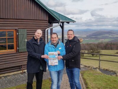 Abbildung 1: v.l.n.r. Johannes Metz (Rhön GmbH), Christoph Gösel (Thüringer Tourismus GmbH), Martin Henkel (Rhönforum e.V.); Foto: Katharina Happel, Rhön GmbH