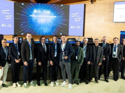 Unser Foto entstand bei der Preisverleihung in Madrid und zeigt den CEO und Co-Founder der SKILLCOURT GmbH, Christian Hasler (Mitte), mit der begehrten Auszeichnung. Foto: NAVISPACE GmbH