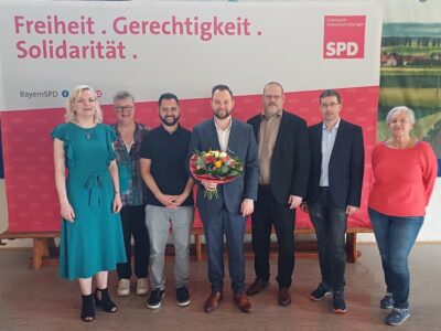 (Foto Manuel Streblow): v. li. Marietta Eder, Heike Joos, Tanyel Tas, Markus Hümpfer, Jochen Kraft, Dr. Jürgen Kößler, Isabella Walter