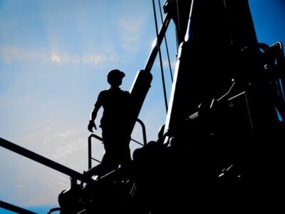 Bauarbeit in der Sonne