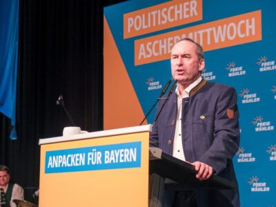Der Politische Aschermittwoch der FREIEN WÄHLER in Deggendorf ist der größte Stammtisch des Landes mit gesundem Menschenverstand