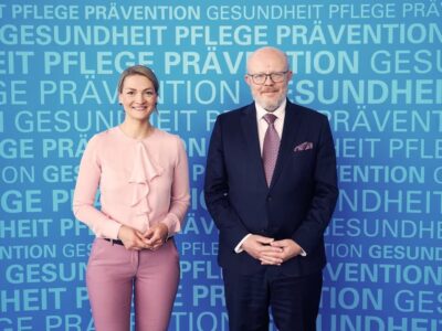 Bayerns Gesundheitsministerin Judith Gerlach mit Tschechiens Gesundheitsminister Vlastimil Válek. Quelle: StMGP