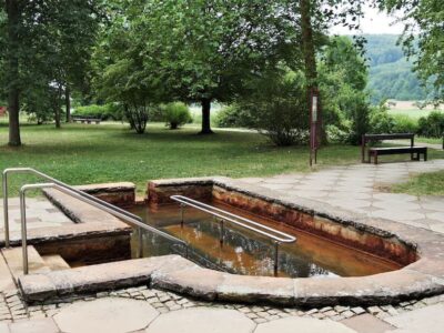 Kneippbecken Runder Brunnen (c) Bayer. Staatsbad Bad Kissingen GmbH