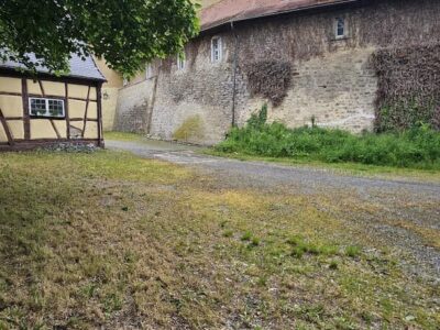 Unter den berühmten drei Zinnen des Schloss Mainbergs soll Ende Juli das traditionelle Mainberger Weinfest stattfinden.