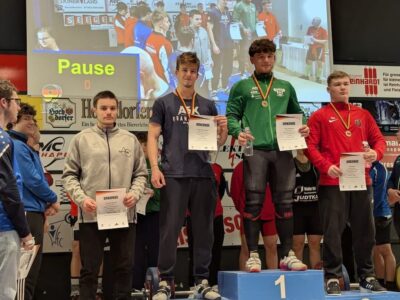 Siegerehrung Klasse -89 kg: Leonardo Martach, Enno Hennig, Oskar Hüllebrand und Ben Kaiser. Foto: Anke Martach