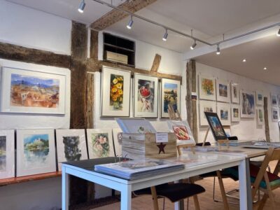 Einblick in das Atelier „Kunststube“ in Haßfurt. Foto: Janna Liebender-Folz